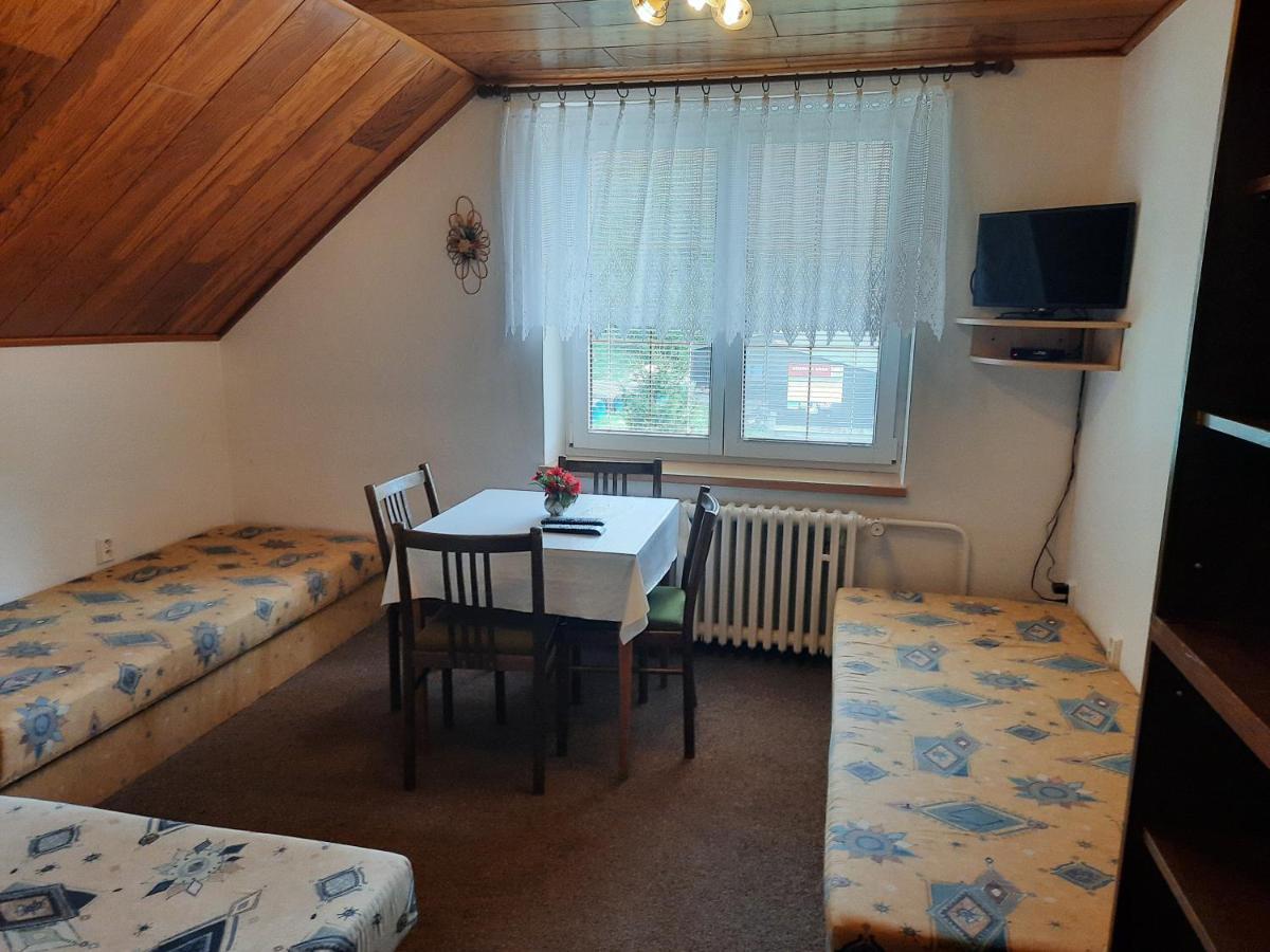 Penzion Pod Paprskem Hotell Staré Město Exteriör bild